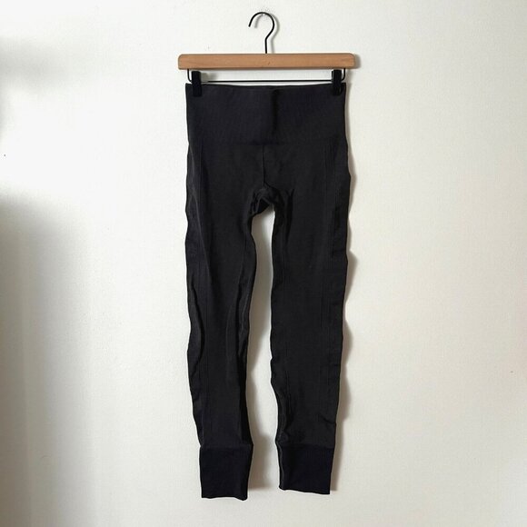 Lululemon Ebb To Street Pant Seamless Leggings Charcoal Gray Women's Size 4 - Picture 1 of 9